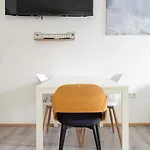 Modern • Main Square • 30 M² • Comfort