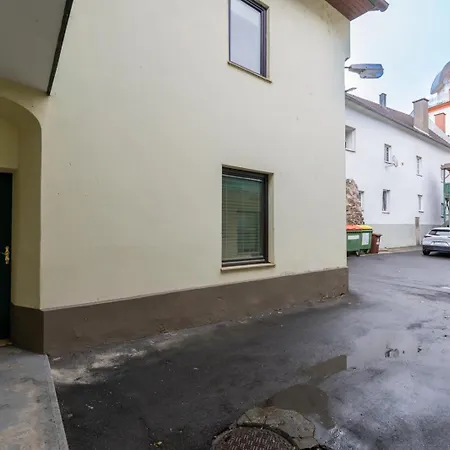 Modern • Main Square • 30 M² • Comfort Apartamento Leoben (Styria)